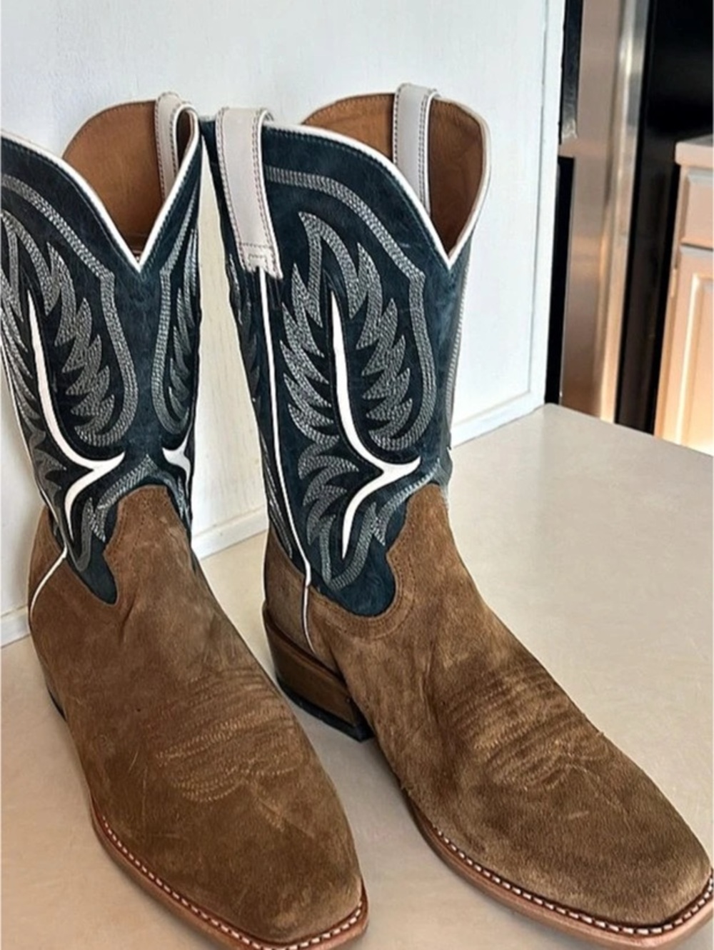 Men’s Ariat Stadtler Tan Roughout Cowboy Boots